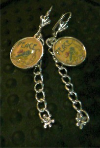 peace design earrings
